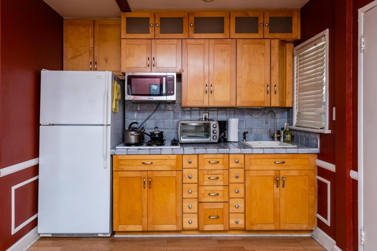 Hollywood Hills Suites Los Angeles Extérieur photo