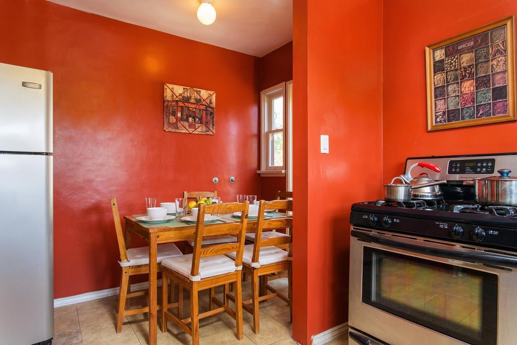 Hollywood Hills Suites Los Angeles Extérieur photo
